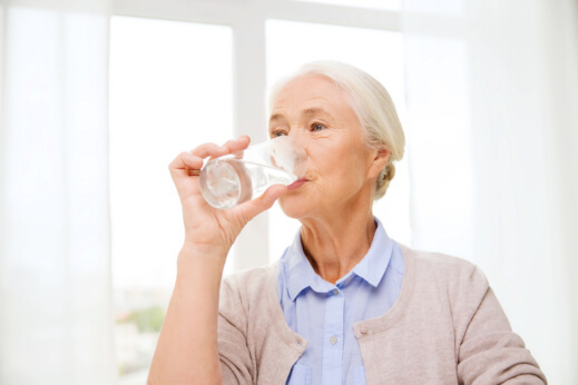 5 Hydration Tips Healthy Drinking Habits for Grandparents